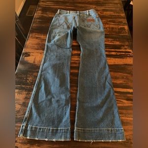 Wrangler Trouser Boot flare size 28